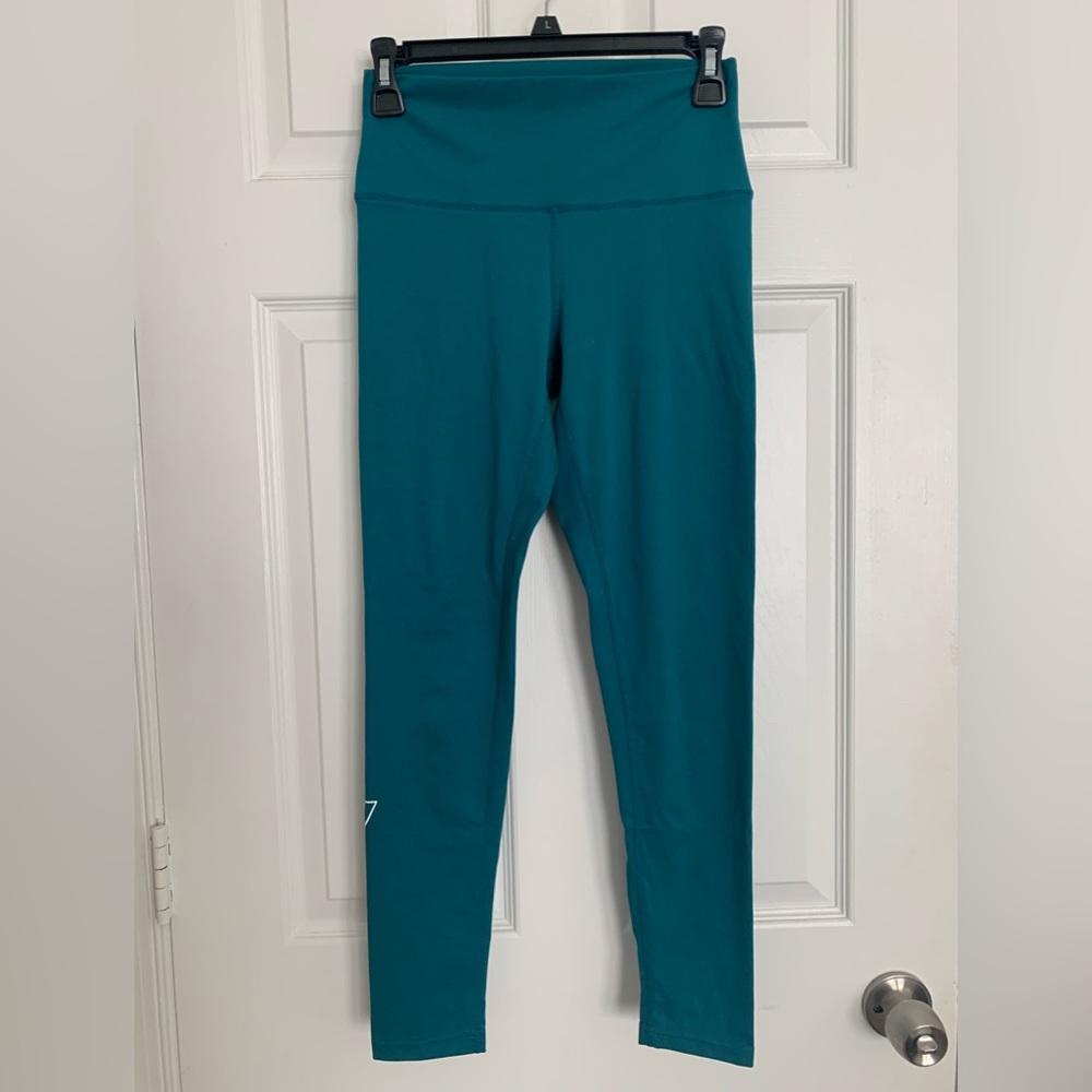 DAE power move leggings